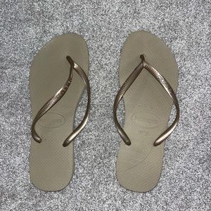 Havaianas flip flops